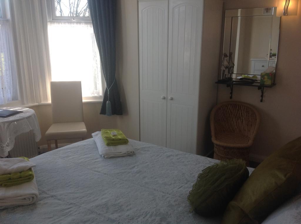 Cleasewood Guest House Great Yarmouth Exterior foto